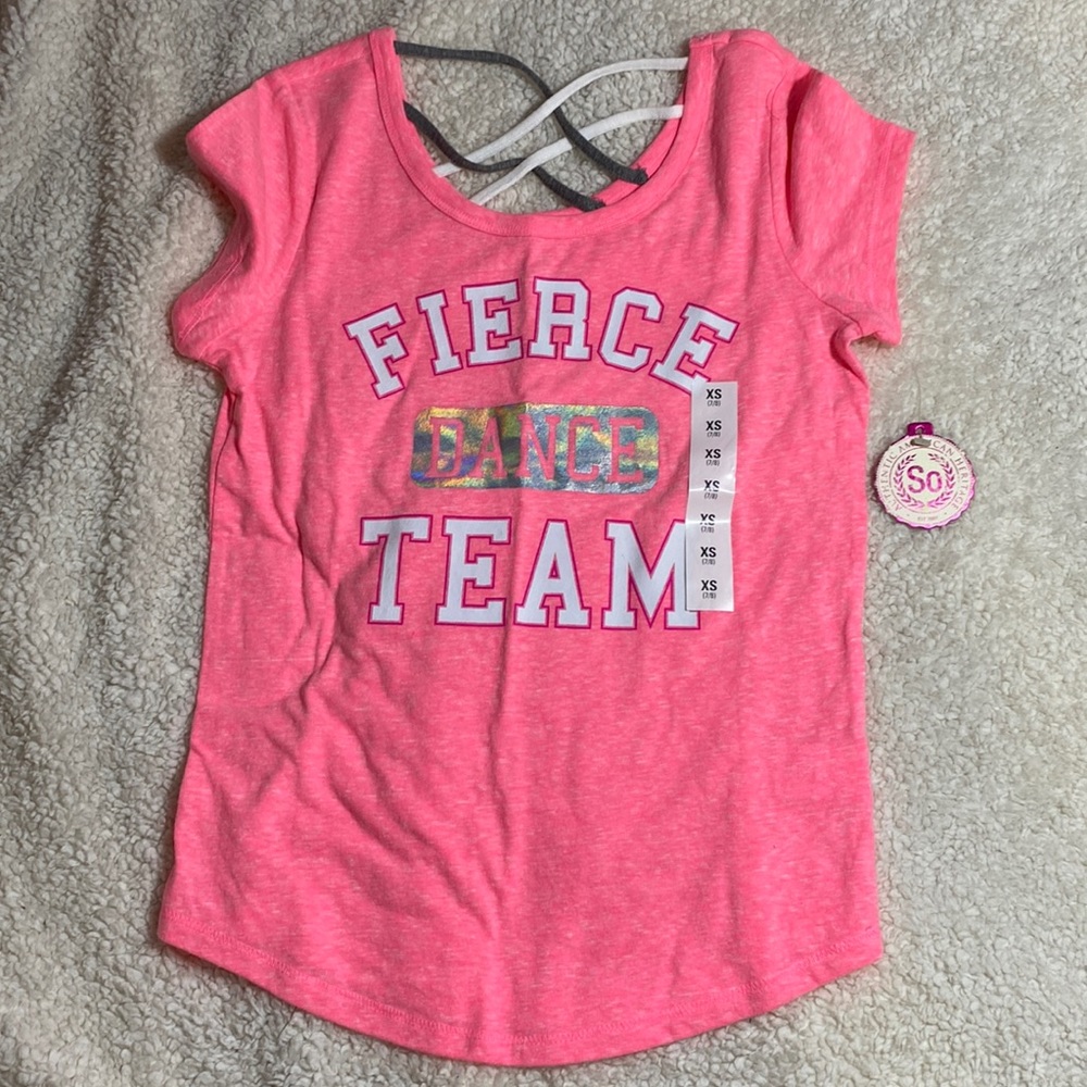 🆕 NWT Girls Graphic Tee Shirt